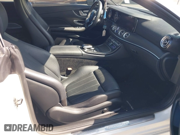 2019 Mercedes-Benz E with VIN WDD1J6HB6KF113709, listed as a IAAI auction lot 41640843 with 48,176 mi miles. Bid and sale history available at carsss.com. Image 5.