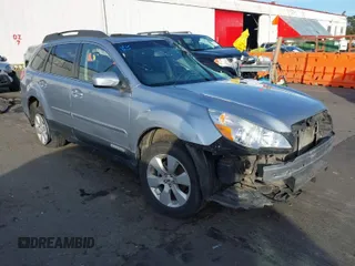 2012 Subaru Outback Limited z VIN 4S4BRBKC9C3233861, wystawiony jako IAAI lot #41569645 z przebiegiem 138 832 mil mil oraz . Historia ofert i sprzedaży dostępna na DreamBid. Obrazek 1.