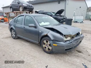 2003 Volkswagen Jetta GLS with VIN 3VWSP69M63M189779, listed as a IAAI auction lot 42026287 with 270,611 mi miles and . Bid and sale history available at DreamBid. Image 1.