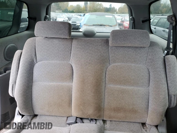 2004 Kia Sedona LX with VIN KNDUP131946505075, listed as a Copart auction lot 81686734 with 108,111 mi miles and Salvage Title. Bid and sale history available at carsss.com. Image 10.