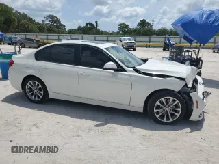 2017 BMW 3 Series 320i z VIN WBA8A9C36HK864011, wystawiony jako Copart lot #58962565 z przebiegiem 101 810 mil mil oraz Czysty tytuł • Clean title. Historia ofert i sprzedaży dostępna na DreamBid. Obrazek 4.
