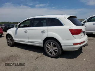 2014 Audi Q7 Premium Plus с VIN WA1LGAFE6ED000953, выставлен на аукционе Copart как лот 62193535 с пробегом 111 301 миль миль и Списание • Salvage title. История ставок и продаж доступна на DreamBid. Изображение 2.
