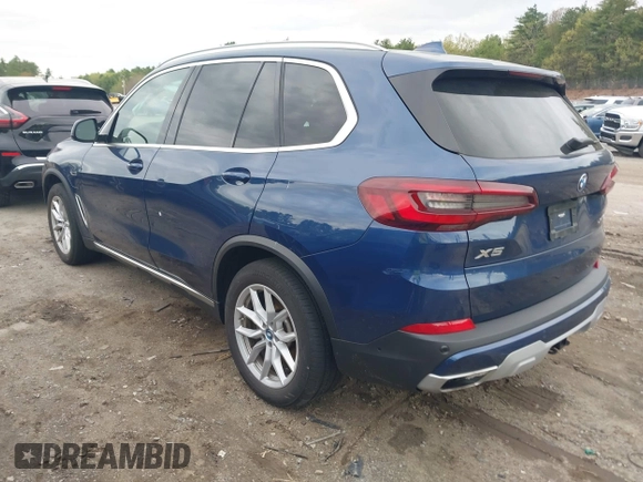 2022 BMW X5 xDrive45e with VIN 5UXTA6C06N9M08044, listed as a IAAI auction lot 42178453 with Not provided miles and . Bid and sale history available at DreamBid. Image 3.