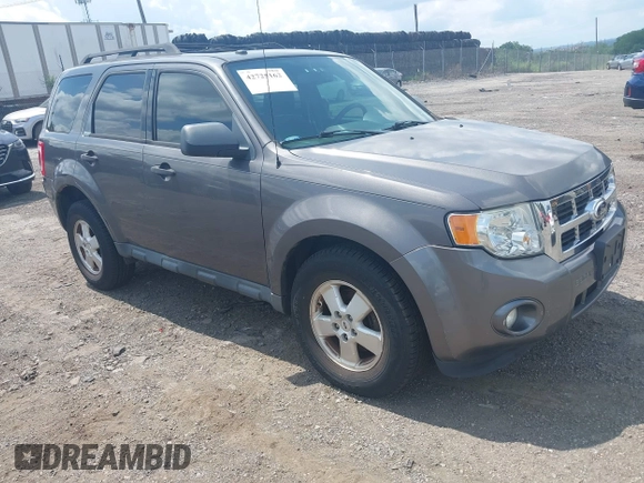 2012 Ford Escape XLT z VIN 1FMCU0DG3CKC74435, wystawiony jako IAAI lot #42725162 z przebiegiem Nie podano mil oraz . Historia ofert i sprzedaży dostępna na DreamBid. Obrazek 1.
