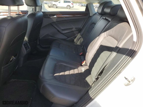 2013 Volkswagen Passat SEL Premium with VIN 1VWCM7A34DC083047, listed as a Copart auction lot 75218054 with 0 mi miles and Salvage Title. Bid and sale history available at carsss.com. Image 10.