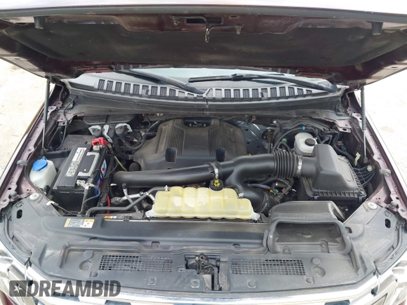 2020 Ford Expedition Limited z VIN 1FMJU2AT4LEA11972, wystawiony jako IAAI lot #42334398 z przebiegiem 123 783 mil mil oraz . Historia ofert i sprzedaży dostępna na DreamBid. Obrazek 10.