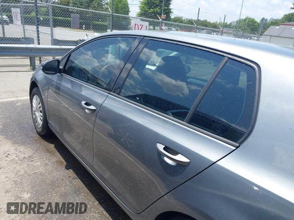 2014 Volkswagen Golf with VIN WVWDB7AJ0EW002332, listed as a IAAI auction lot 42449267 with 55,496 mi miles and . Bid and sale history available at DreamBid. Image 14.