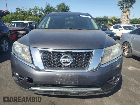 2014 Nissan Pathfinder S z VIN 5N1AR2MN4EC645392, wystawiony jako Copart lot #56152165 z przebiegiem 125 459 mil mil oraz Szkoda całkowita • Salvage title. Historia ofert i sprzedaży dostępna na DreamBid. Obrazek 5.