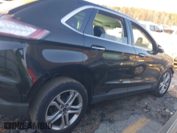 2018 Ford Edge Titanium with VIN 2FMPK4K85JBB88450, listed as a IAAI auction lot 41148816 with 124,320 mi miles. Bid and sale history available at carsss.com. Image 12.
