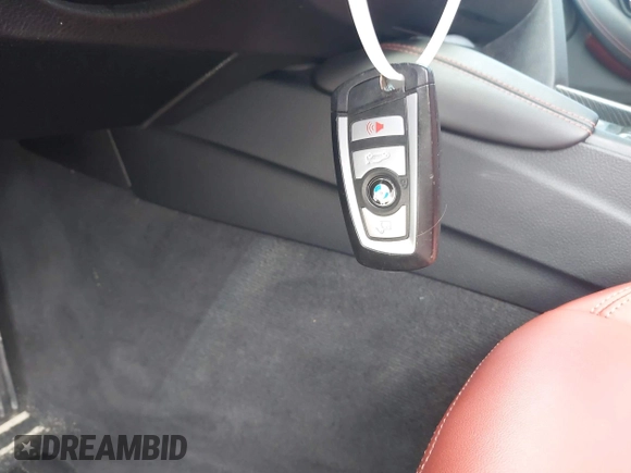2018 BMW M3 with VIN WBS8M9C59J5J78666, listed as a IAAI auction lot 42522076 with 47,940 mi miles and . Bid and sale history available at DreamBid. Image 11.