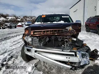 2015 Toyota Tundra Platinum z VIN 5TFAY5F17FX435589, wystawiony jako Copart lot #45215235 z przebiegiem Nie podano mil oraz Szkoda całkowita • Salvage title. Historia ofert i sprzedaży dostępna na DreamBid. Obrazek 11.