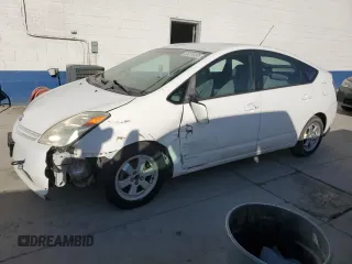 2005 Toyota Prius z VIN JTDKB20U653111904, wystawiony jako Copart lot #55019495 z przebiegiem 286 970 mil mil oraz Szkoda całkowita • Salvage title. Historia ofert i sprzedaży dostępna na DreamBid. Obrazek 1.