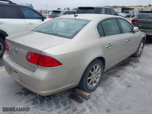2008 Buick Lucerne CXL with VIN 1G4HD57298U203660, listed as a IAAI auction lot 42120773 with 204,077 mi miles. Bid and sale history available at carsss.com. Image 4.