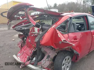 2008 Toyota Prius with VIN JTDKB20U887708775, listed as a IAAI auction lot 42012388 with 212,285 mi miles and . Bid and sale history available at carsss.com. Image 6.