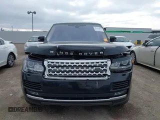 2017 Land Rover Range Rover z VIN SALGS2FE7HA327811, wystawiony jako IAAI lot #41232873 z przebiegiem 55 304 mil mil oraz . Historia ofert i sprzedaży dostępna na DreamBid. Obrazek 12.