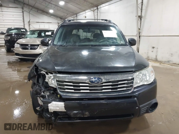 2010 Subaru Forester 2.5X Premium with VIN JF2SH6CCXAG902627, listed as a IAAI auction lot 41310057 with 160,873 mi miles. Bid and sale history available at carsss.com. Image 12.