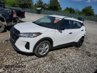 2023 Nissan Kicks S z VIN 3N1CP5BV1PL491192, wystawiony jako Copart lot #54853545 z przebiegiem 40 655 mil mil oraz Szkoda całkowita • Salvage title. Historia ofert i sprzedaży dostępna na DreamBid. Obrazek 1.