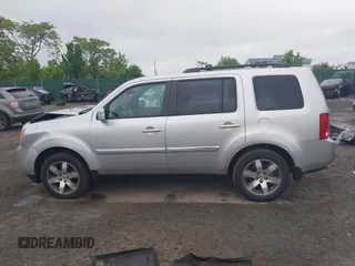 2013 Honda Pilot Touring z VIN 5FNYF4H96DB051005, wystawiony jako IAAI lot #42211189 z przebiegiem 215 594 mil mil oraz . Historia ofert i sprzedaży dostępna na DreamBid. Obrazek 14.