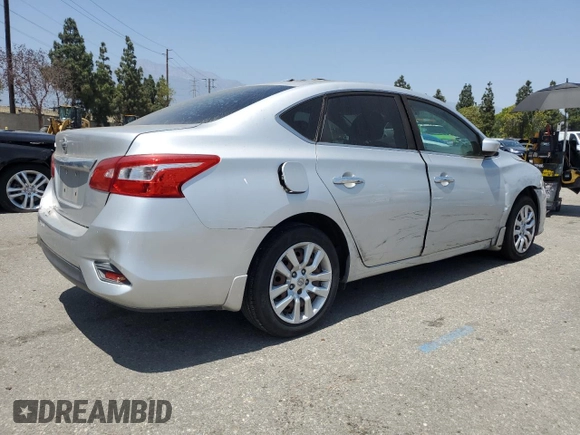 2017 Nissan Sentra S z VIN 3N1AB7APXHY258923, wystawiony jako Copart lot #59006785 z przebiegiem 89 299 mil mil oraz Szkoda całkowita • Salvage title. Historia ofert i sprzedaży dostępna na DreamBid. Obrazek 3.