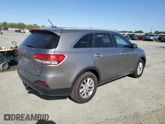 2018 Kia Sorento LX V6 with VIN 5XYPGDA59JG339881, listed as a Copart auction lot 51872935 with 132,400 mi miles and Clean Title. Bid and sale history available at carsss.com. Image 3.