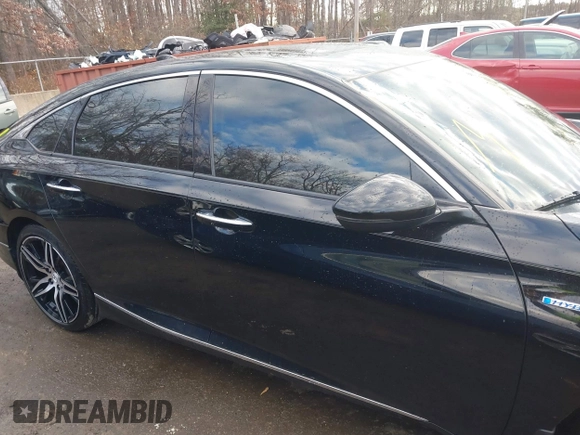 2021 Honda Accord Touring with VIN 1HGCV3F93MA013347, listed as a IAAI auction lot 40969718 with 89,176 mi miles and . Bid and sale history available at DreamBid. Image 13.