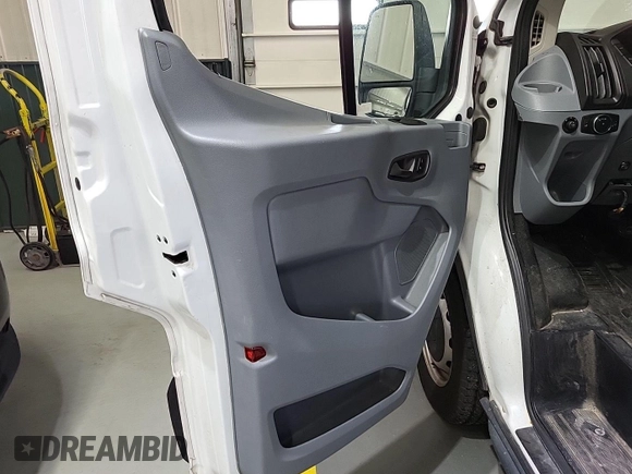 2017 Ford Transit с VIN 1FTYE1YM2HKB18892, выставлен на аукционе IAAI как лот 42245215 с пробегом 219 336 миль миль и . История ставок и продаж доступна на DreamBid. Изображение 1.