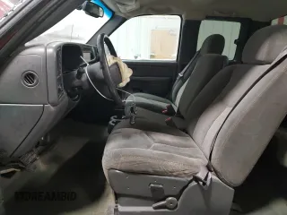 2004 Chevrolet Silverado 1500 with VIN 1GCEK19TX4E296043, listed as a Copart auction lot 44721875 with 121,668 mi miles and Salvage Title. Bid and sale history available at DreamBid. Image 7.