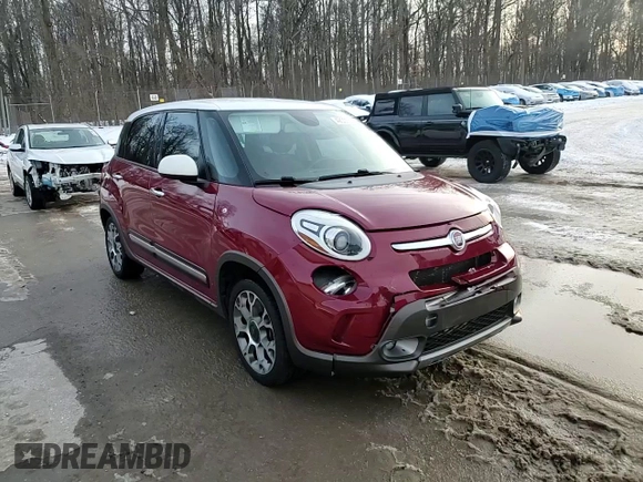 2016 FIAT 500L Trekking with VIN ZFBCFADH4GZ038065, listed as a Copart auction lot 42003775 with 77,949 mi miles and Salvage Title. Bid and sale history available at carsss.com. Image 13.