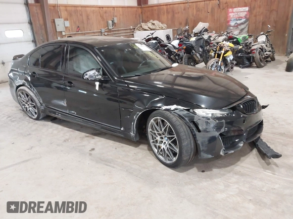 2017 BMW M3 z VIN WBS8M9C52H5G83686, wystawiony jako IAAI lot #42205796 z przebiegiem 51 956 mil mil oraz . Historia ofert i sprzedaży dostępna na DreamBid. Obrazek 1.