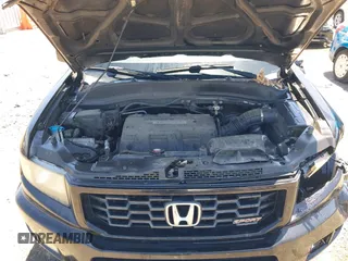2013 Honda Ridgeline Sport z VIN 5FPYK1F73DB010222, wystawiony jako IAAI lot #42296796 z przebiegiem 179 476 mil mil oraz . Historia ofert i sprzedaży dostępna na DreamBid. Obrazek 10.