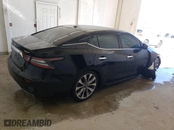 2020 Nissan Maxima Platinum with VIN 1N4AA6FV5LC375169, listed as a Copart auction lot 80644594 with 45,453 mi miles and Salvage Title. Bid and sale history available at DreamBid. Image 3.