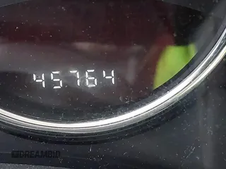 2017 Jeep Compass Latitude z VIN 1C4NJDEB9HD129184, wystawiony jako IAAI lot #41441314 z przebiegiem 45 764 mil mil oraz . Historia ofert i sprzedaży dostępna na DreamBid. Obrazek 15.