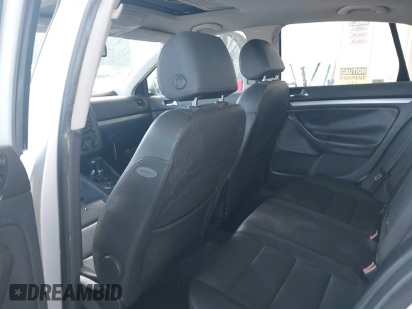 2005 Volkswagen Jetta 2.5 with VIN 3VWSG71K25M644310, listed as a IAAI auction lot 42697774 with 137,718 mi miles and . Bid and sale history available at DreamBid. Image 8.