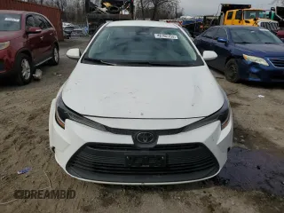 2024 Toyota Corolla LE with VIN 5YFB4MDE1RP138255, listed as a Copart auction lot 46102155 with 19,657 mi miles and Non Repairable. Bid and sale history available at carsss.com. Image 5.