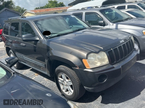 2006 Jeep Grand Cherokee Laredo with VIN 1J4GS48K66C248812, listed as a Copart auction lot 55764035 with 210,259 mi miles and Clean Title. Bid and sale history available at carsss.com. Image 1.