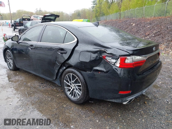 2016 Lexus ES 330 with VIN JTHBK1GGXG2228628, listed as a IAAI auction lot 42221926 with 132,749 mi miles and . Bid and sale history available at DreamBid. Image 3.