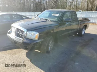2006 Dodge Dakota SLT with VIN 1D7HW42K46S524262, listed as a Copart auction lot 82985654 with 124,170 mi miles and Salvage Title. Bid and sale history available at carsss.com. Image 1.