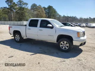 2011 GMC Sierra 1500 SLT с VIN 3GTP2WE39BG360798, выставлен на аукционе Copart как лот 50390925 с пробегом 176 784 миль миль и Списание • Salvage title. История ставок и продаж доступна на DreamBid. Изображение 4.