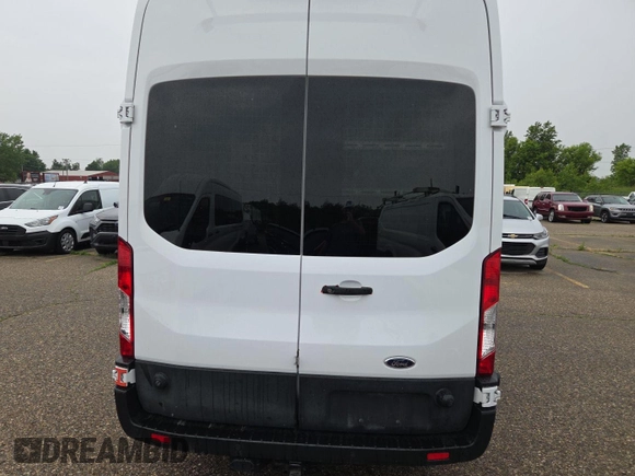2023 Ford Transit Cargo с VIN 1FTBR2X85PKA59310, выставлен на аукционе IAAI как лот 42534465 с пробегом 50 687 миль миль и . История ставок и продаж доступна на DreamBid. Изображение 16.
