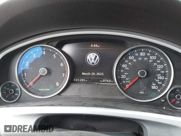 2013 Volkswagen Touareg Lux with VIN WVGEF9BP1DD012851, listed as a IAAI auction lot 41732391 with 123,283 mi miles and . Bid and sale history available at DreamBid. Image 7.