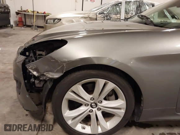 2012 Hyundai Genesis Coupe 2.0T with VIN KMHHT6KD6CU075565, listed as a IAAI auction lot 42083888 with 106,523 mi miles and . Bid and sale history available at DreamBid. Image 6.