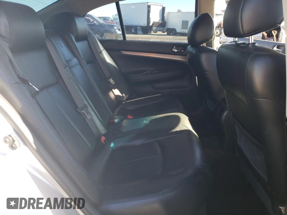 2015 Infiniti Q40 with VIN JN1CV6AP5FM500222, listed as a Copart auction lot 81565324 with 115,630 mi miles and Salvage Title. Bid and sale history available at carsss.com. Image 10.