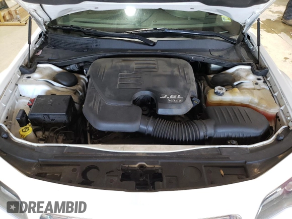 2013 Chrysler 300 with VIN 2C3CCABG7DH682756, listed as a Copart auction lot 48942725 with 136,833 mi miles and Salvage Title. Bid and sale history available at carsss.com. Image 12.