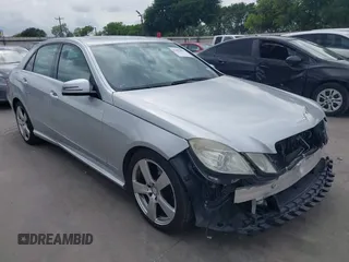 2011 Mercedes-Benz E 350 Luxury with VIN WDDHF5GB0BA266790, listed as a IAAI auction lot 42084806 with 84,760 mi miles and . Bid and sale history available at DreamBid. Image 1.