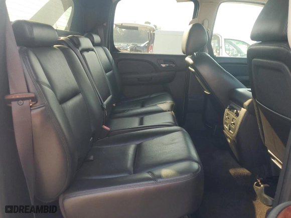 2011 Chevrolet Avalanche LTZ with VIN 3GNMCGE02BG335552, listed as a Copart auction lot 46459715 with 193,625 mi miles and Salvage Title. Bid and sale history available at carsss.com. Image 10.