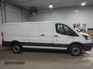 2015 Ford Transit с VIN 1FTNR2ZM3FKA90822, выставлен на аукционе IAAI как лот 42374269 с пробегом 145 279 миль миль и . История ставок и продаж доступна на DreamBid. Изображение 13.