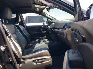 2021 Honda Passport Elite with VIN 5FNYF8H07MB003506, listed as a IAAI auction lot 42571906 with 42,323 mi miles and . Bid and sale history available at DreamBid. Image 5.