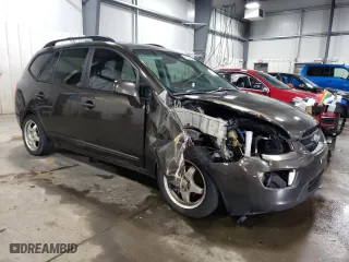 2009 Kia Rondo LX Base with VIN KNAFG528397269679, listed as a Copart auction lot 64802864 with 160,936 mi miles and Salvage Title. Bid and sale history available at carsss.com. Image 4.