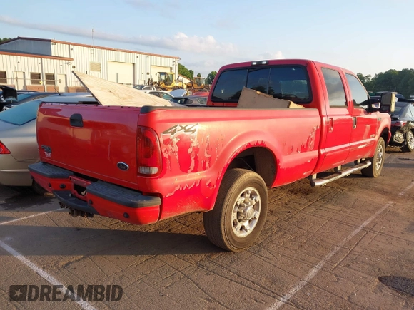 2003 Ford F-250 XL with VIN 1FTNW21P83ED10318, listed as a IAAI auction lot 42138269 with 189,936 mi miles and . Bid and sale history available at carsss.com. Image 4.