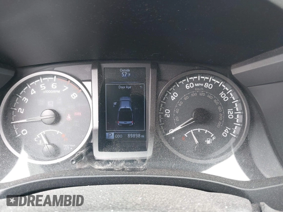 2017 Toyota Tacoma SR5 z VIN 3TMAZ5CN7HM045752, wystawiony jako IAAI lot #42057874 z przebiegiem 89 898 mil mil oraz . Historia ofert i sprzedaży dostępna na DreamBid. Obrazek 7.